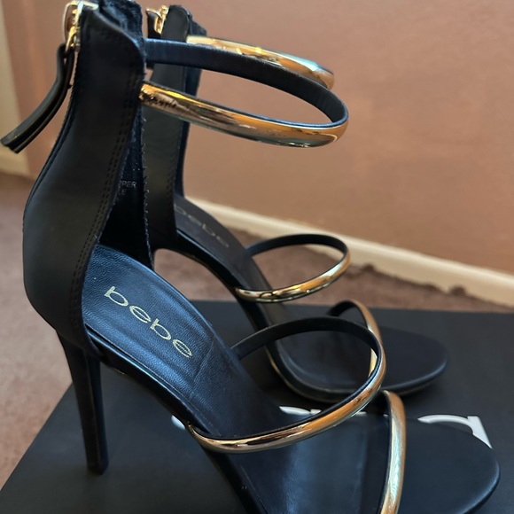BEBE Berdine Ankle-Strap Dress Sandals - Size 7 - Picture 4 of 7